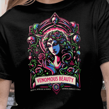 Close Up - Black Venomous Beauty t-shirt original design